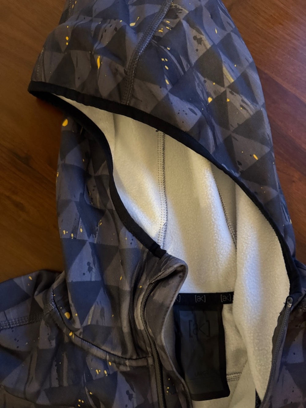 Burton Gray Pullover Hoodie with Yellow Speckle Accents - large - Picture 5 of 8